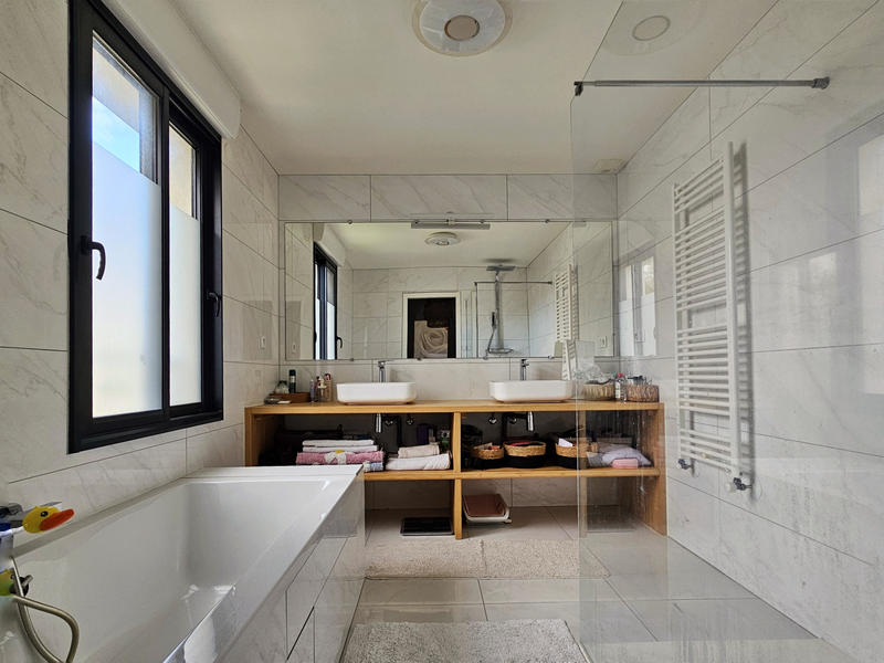 Maison - 132 m² - 5 pièces