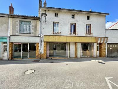 Maison - 192 m² - 8 pièces