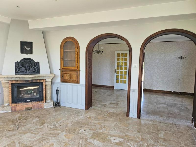 Maison - 85 m² - 5 pièces