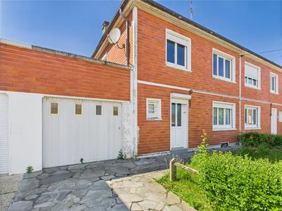 Maison - 77 m² - 4 pièces