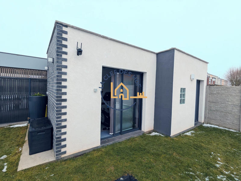 Maison - 108 m² - 4 pièces