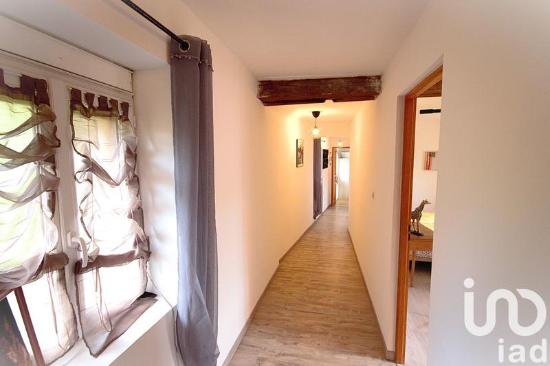 Maison - 175 m² - 9 pièces