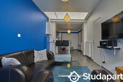 Chambre - 9 m² - 1 pièce