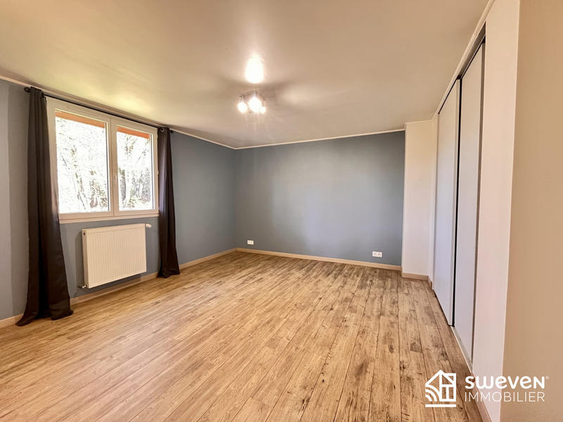 Maison ancienne - 270 m² - 6 pièces