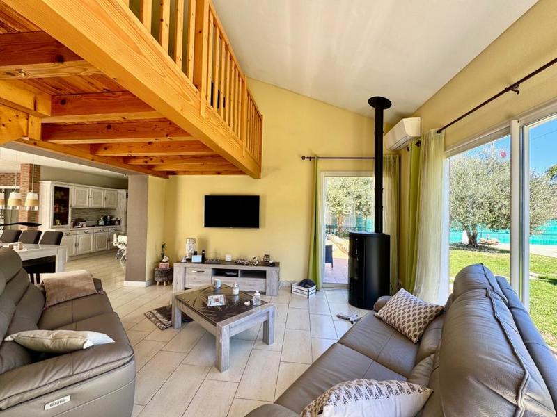 Villa - 157 m² - 7 pièces