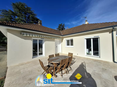 Maison - 92 m² - 4 pièces