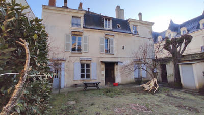 Maison - 160 m² - 6 pièces