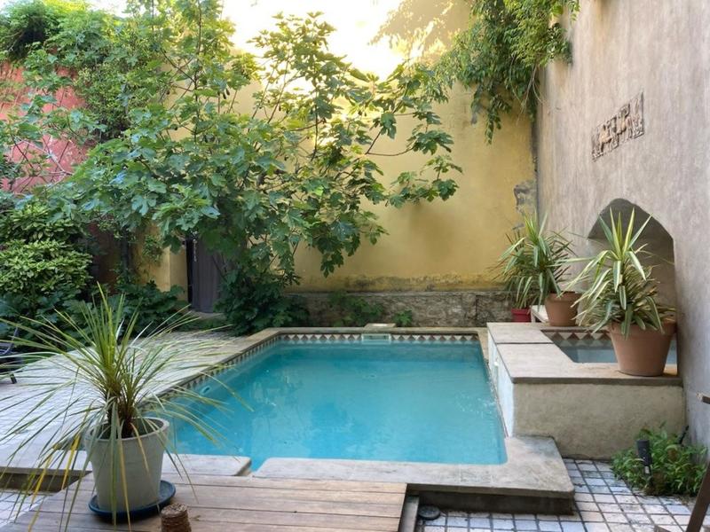 Maison - 290 m² - 8 pièces