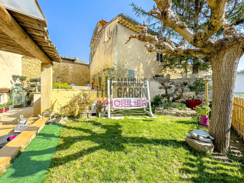 Maison - 165 m² - 6 pièces