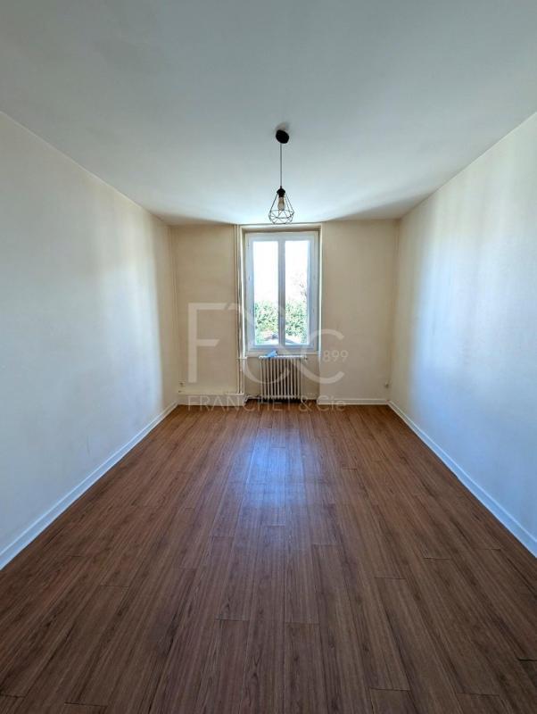 Appartement - 86 m² - 4 pièces