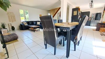 Maison - 107 m² - 6 pièces