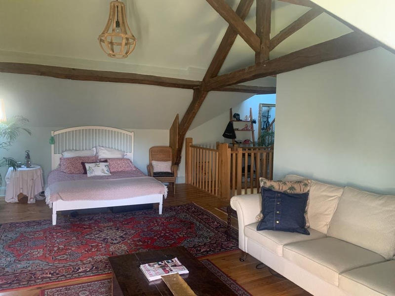 Maison - 220 m² - 10 pièces