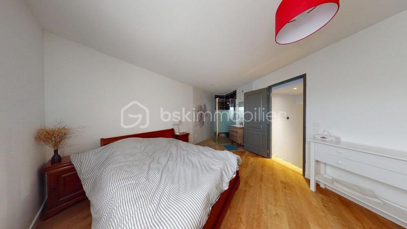 Pavillon - 114 m² - 4 pièces