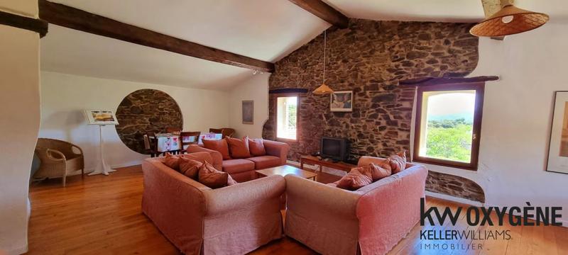 Mas - 266 m² - 12 pièces