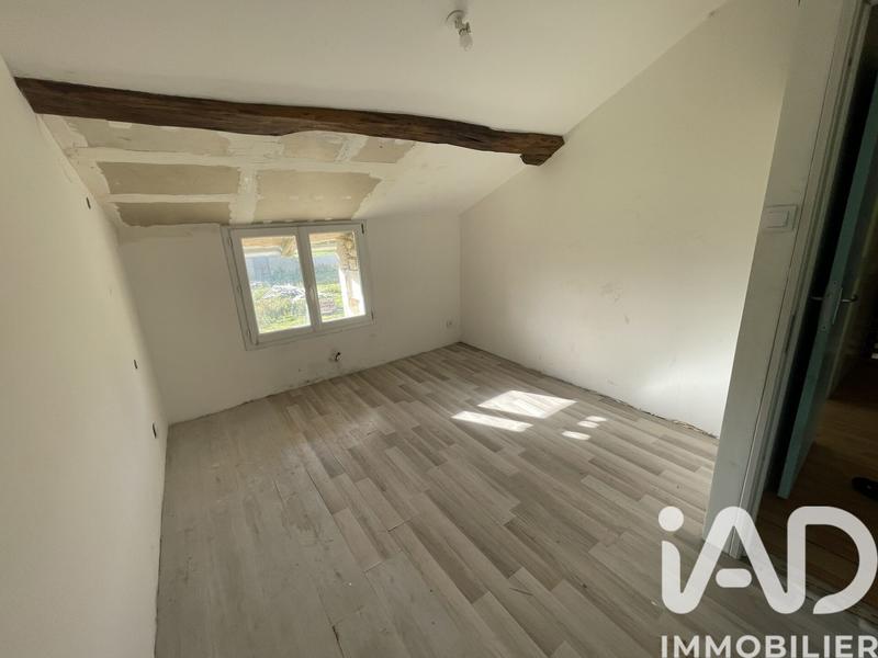 Maison - 121 m² - 5 pièces