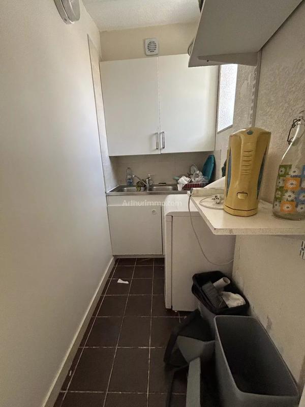 Bureau - 110 m² - 6 pièces