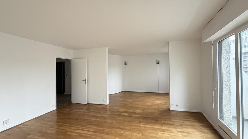 Appartement - 98 m² - 4 pièces