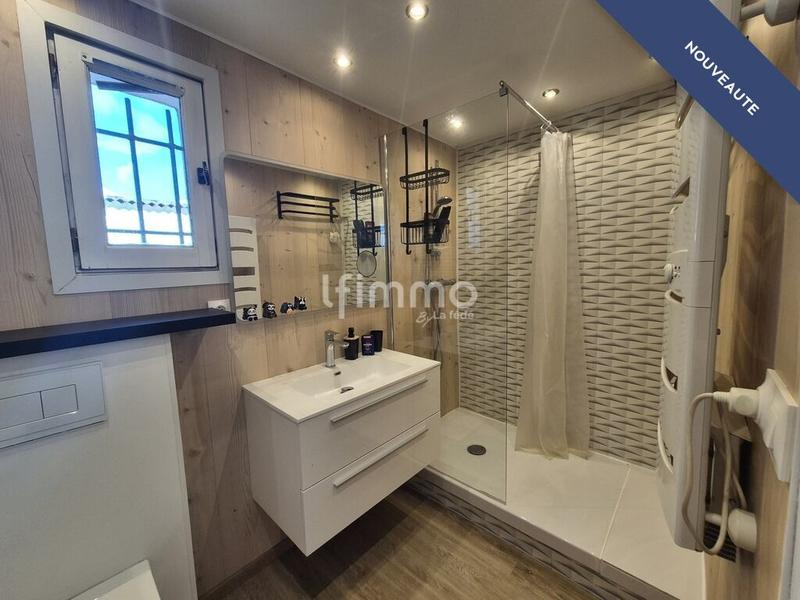 Maison - 121 m² - 6 pièces