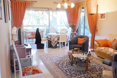 Appartement - 92 m² - 3 pièces