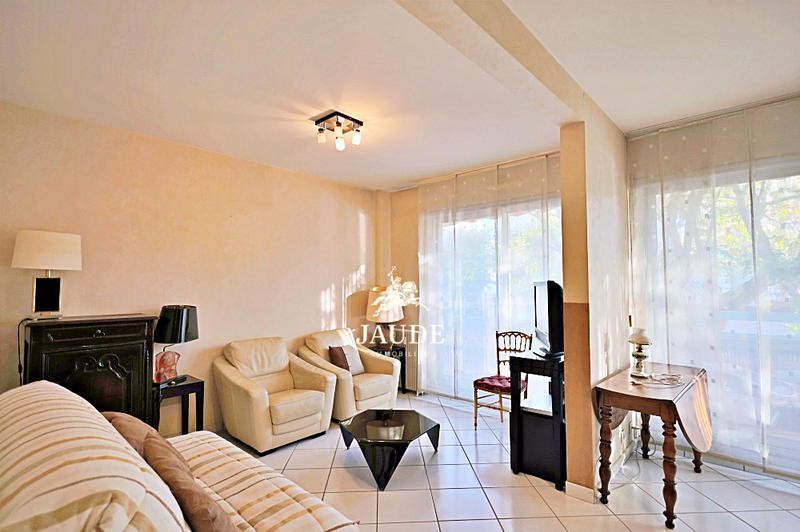 Appartement - 113 m² - 6 pièces