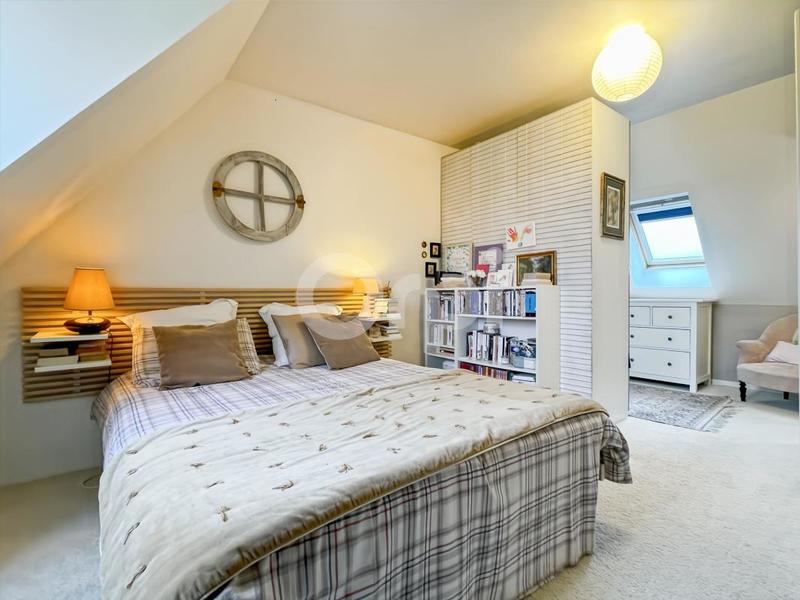 Maison - 142 m² - 5 pièces