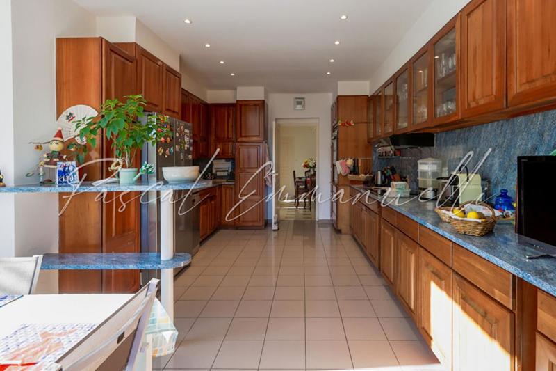 Maison - 170 m² - 6 pièces