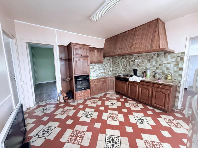 Corps de ferme - 141 m² - 5 pièces