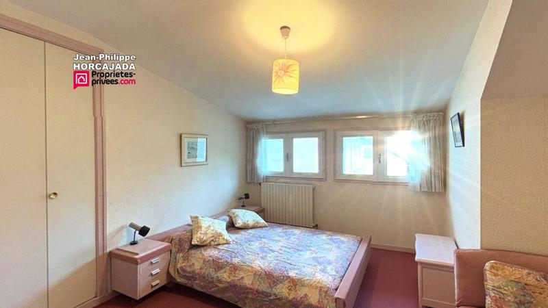 Maison - 307 m² - 8 pièces