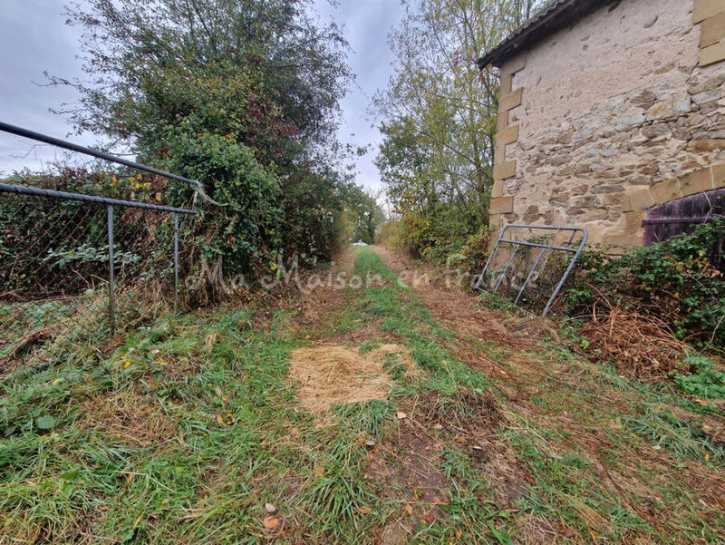 Maison - 215 m² - 1 pièce