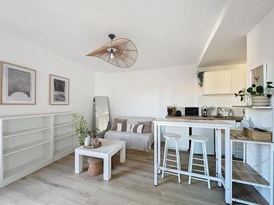 Studio - 21 m² - 1 pièce