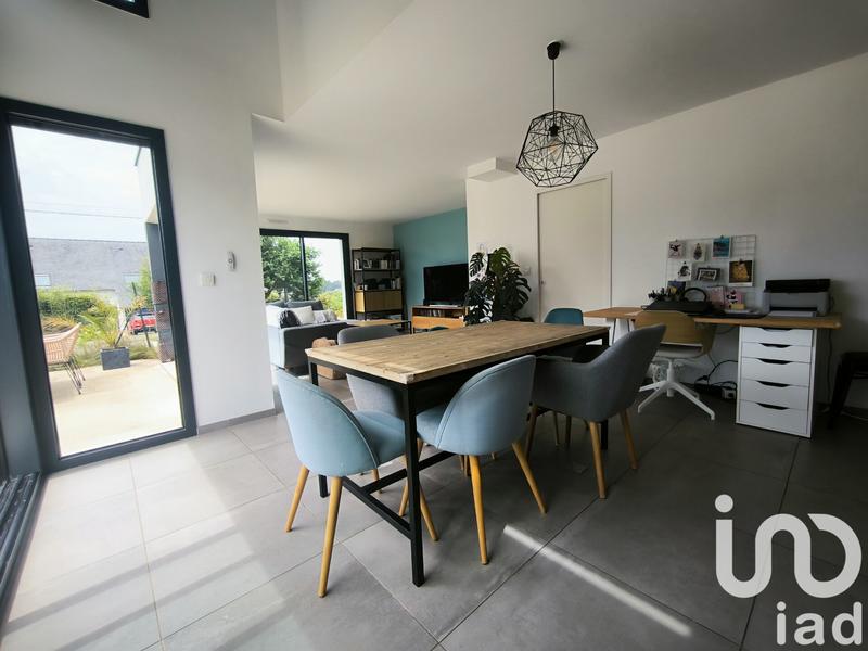 Maison - 122 m² - 5 pièces