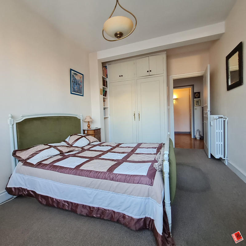 Appartement - 120 m² - 5 pièces