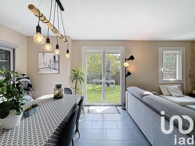 Maison - 92 m² - 4 pièces