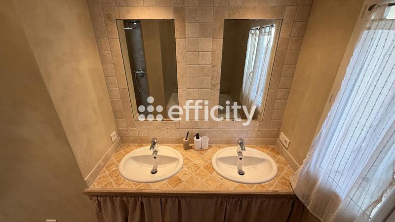 Maison - 113 m² - 5 pièces