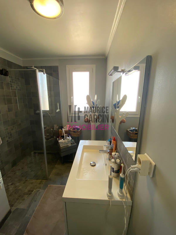 Maison - 107 m² - 5 pièces