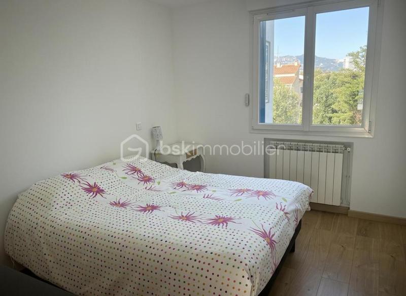 Appartement - 85 m² - 3 pièces
