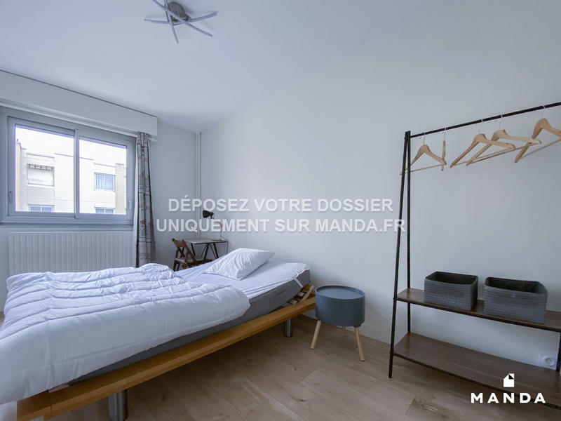 Chambre - 10 m² - 4 pièces