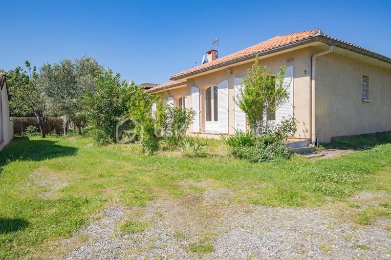 Maison - 94 m² - 5 pièces