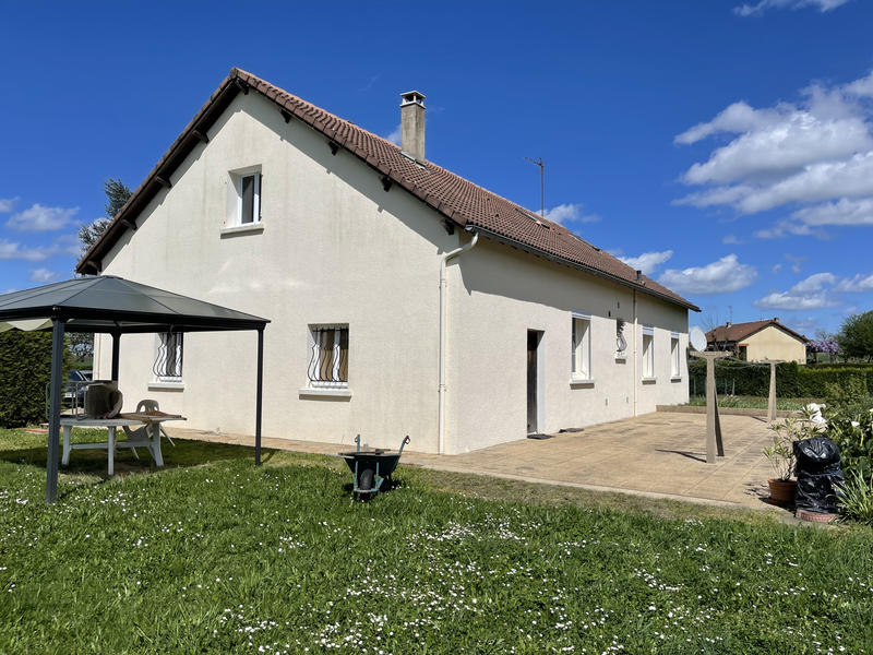 Maison - 143 m² - 7 pièces
