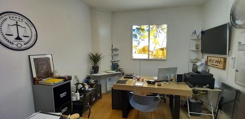 Bureau - 25 m² - 2 pièces