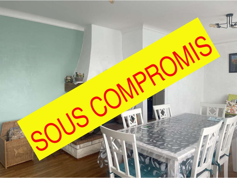 Maison - 96 m² - 5 pièces