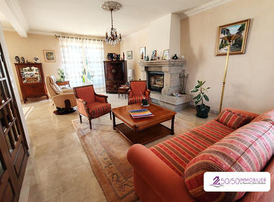 Maison - 160 m² - 7 pièces