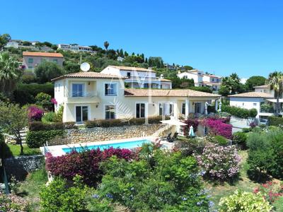 Villa - 148 m² - 7 pièces