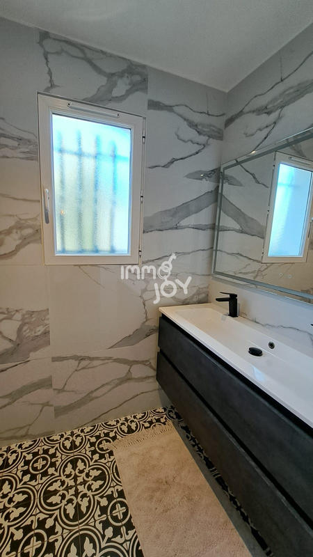 Maison de village - 160 m² - 6 pièces