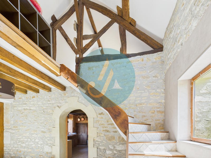 Maison - 90 m² - 4 pièces