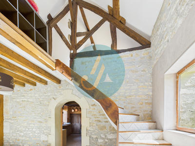 Maison - 90 m² - 4 pièces