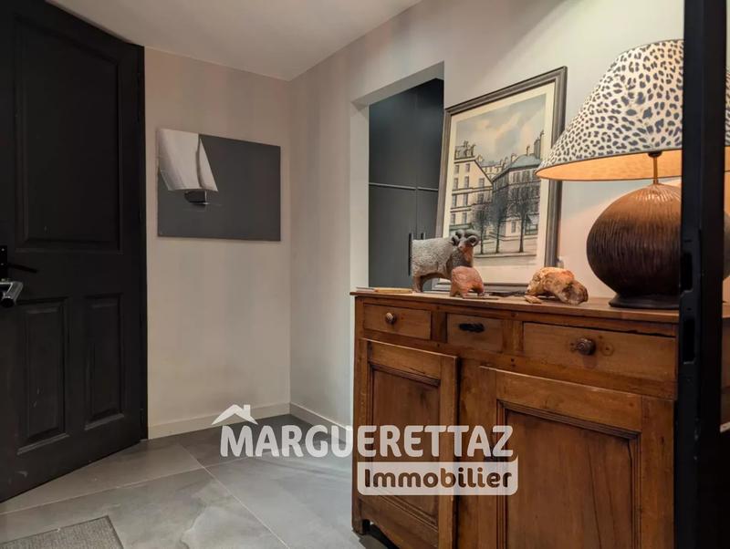 Châlet - 230 m² - 7 pièces