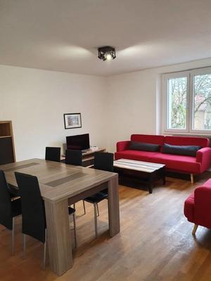 Appartement - 80 m² - 4 pièces