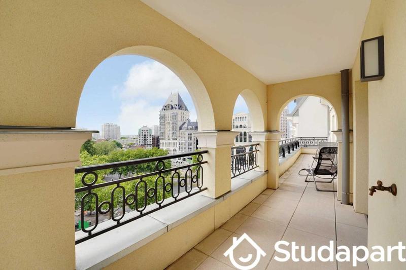 Appartement - 169 m² - 3 pièces