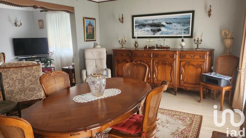 Maison - 93 m² - 4 pièces